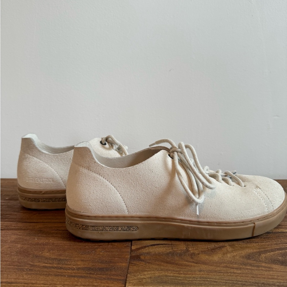 Unisex Birkenstock Bend Low Decon Newbuck Leather Antique White Sneaker